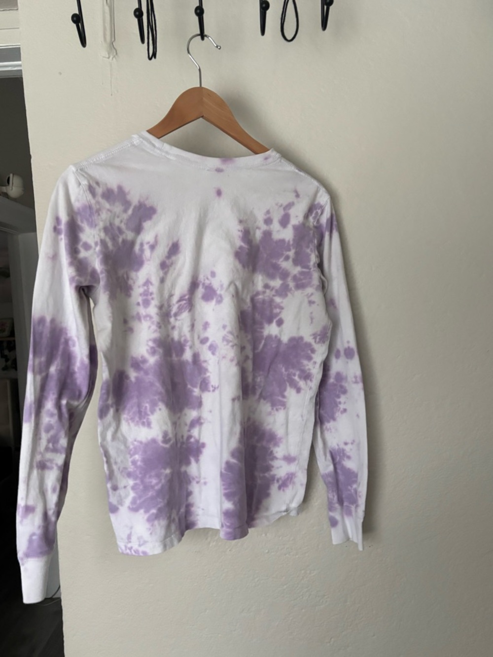 Zyia Active Purple Hendrix Tie-Dye Long Sleeve Tee | Size M | Great Condition - Picture 4 of 5